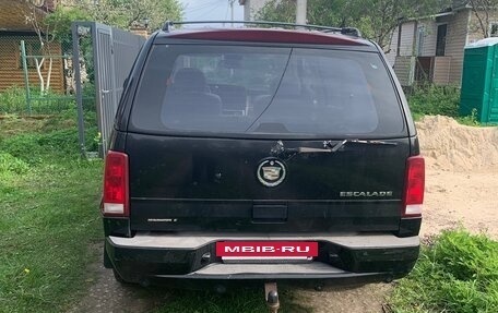 Cadillac Escalade II, 2004 год, 900 000 рублей, 3 фотография