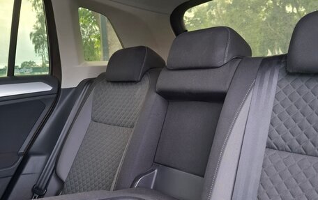 Volkswagen Tiguan II, 2018 год, 1 950 000 рублей, 4 фотография