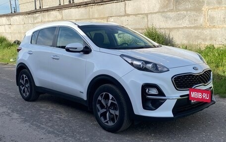 KIA Sportage IV рестайлинг, 2018 год, 2 148 000 рублей, 2 фотография