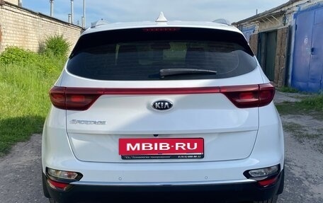 KIA Sportage IV рестайлинг, 2018 год, 2 148 000 рублей, 6 фотография