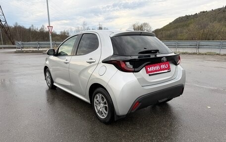 Toyota Yaris, 2020 год, 1 250 000 рублей, 6 фотография