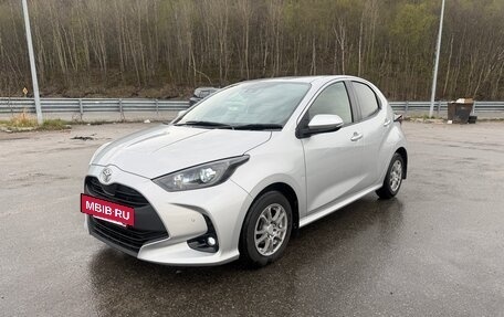 Toyota Yaris, 2020 год, 1 250 000 рублей, 9 фотография