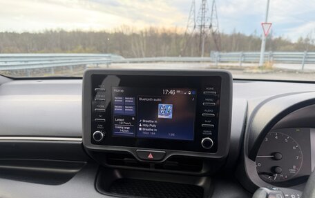Toyota Yaris, 2020 год, 1 250 000 рублей, 20 фотография