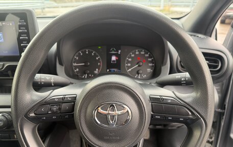 Toyota Yaris, 2020 год, 1 250 000 рублей, 19 фотография