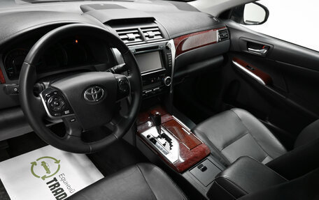 Toyota Camry, 2014 год, 1 745 000 рублей, 8 фотография