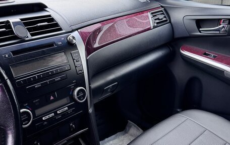 Toyota Camry, 2012 год, 1 850 000 рублей, 9 фотография