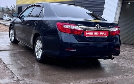 Toyota Camry, 2012 год, 1 850 000 рублей, 8 фотография