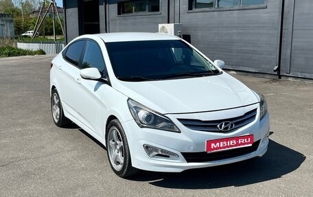 Hyundai Solaris II рестайлинг, 2014 год, 960 000 рублей, 1 фотография