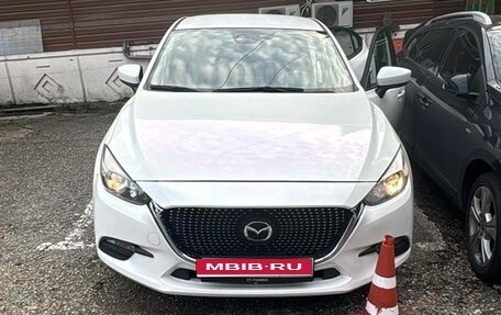 Mazda 3, 2018 год, 1 600 000 рублей, 1 фотография