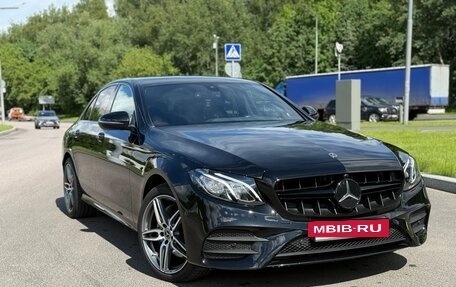 Mercedes-Benz E-Класс, 2018 год, 2 900 000 рублей, 2 фотография