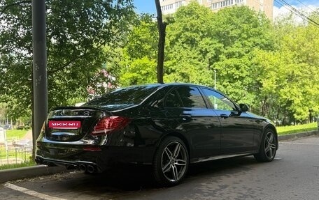 Mercedes-Benz E-Класс, 2018 год, 2 900 000 рублей, 8 фотография