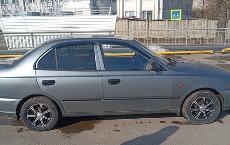 Hyundai Accent II, 2005 год, 240 000 рублей, 3 фотография