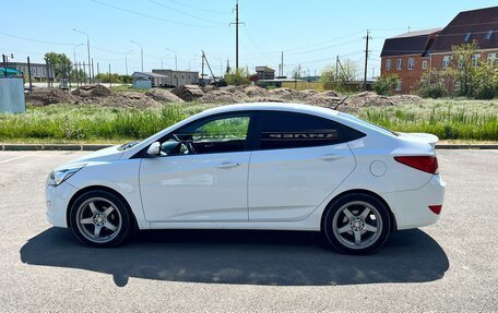 Hyundai Solaris II рестайлинг, 2014 год, 960 000 рублей, 5 фотография