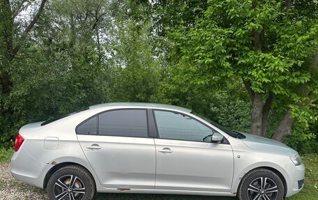 Skoda Rapid I, 2014 год, 600 000 рублей, 3 фотография
