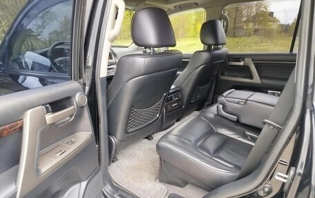 Toyota Land Cruiser 200, 2010 год, 2 400 000 рублей, 11 фотография