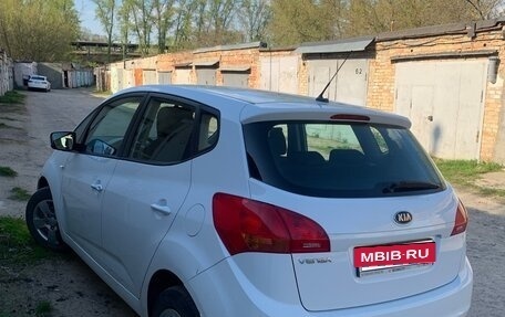 KIA Venga I, 2013 год, 800 000 рублей, 3 фотография
