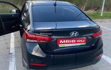 Hyundai Solaris II рестайлинг, 2017 год, 1 200 000 рублей, 2 фотография