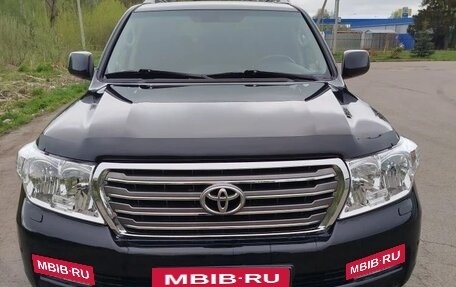 Toyota Land Cruiser 200, 2010 год, 2 400 000 рублей, 9 фотография