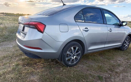 Skoda Rapid II, 2020 год, 1 300 000 рублей, 27 фотография