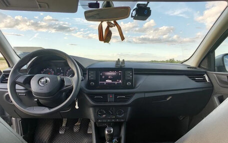 Skoda Rapid II, 2020 год, 1 300 000 рублей, 36 фотография