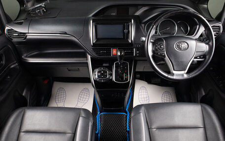 Toyota Esquire I, 2015 год, 2 579 000 рублей, 8 фотография