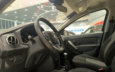 Renault Logan II, 2022 год, 1 250 000 рублей, 20 фотография
