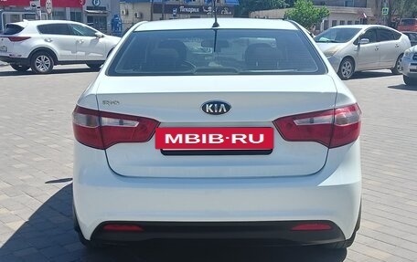 KIA Rio III рестайлинг, 2014 год, 780 000 рублей, 5 фотография