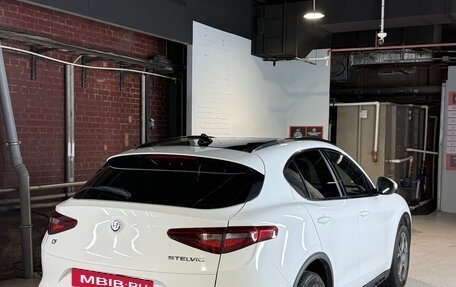 Alfa Romeo Stelvio, 2019 год, 2 700 000 рублей, 6 фотография