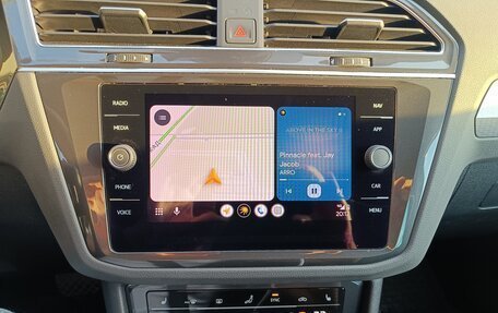 Volkswagen Tiguan II, 2021 год, 3 020 000 рублей, 17 фотография