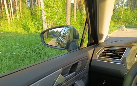 Volkswagen Tiguan II, 2021 год, 3 020 000 рублей, 15 фотография