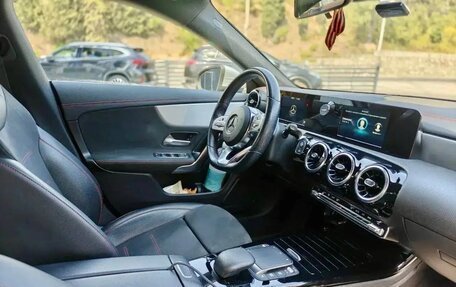 Mercedes-Benz CLA, 2021 год, 2 600 000 рублей, 3 фотография