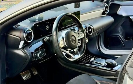 Mercedes-Benz CLA, 2021 год, 2 600 000 рублей, 5 фотография