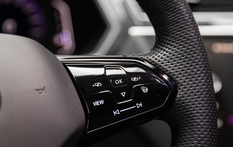 Volkswagen Tiguan II, 2019 год, 3 750 000 рублей, 15 фотография