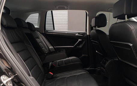 Volkswagen Tiguan II, 2019 год, 3 750 000 рублей, 29 фотография