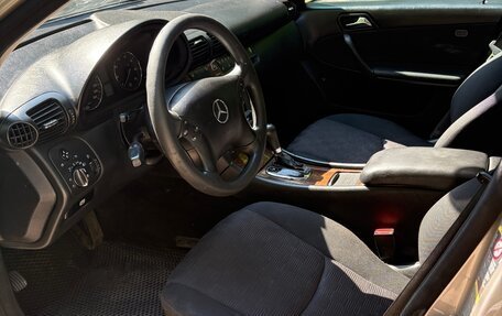 Mercedes-Benz C-Класс, 2004 год, 600 000 рублей, 9 фотография