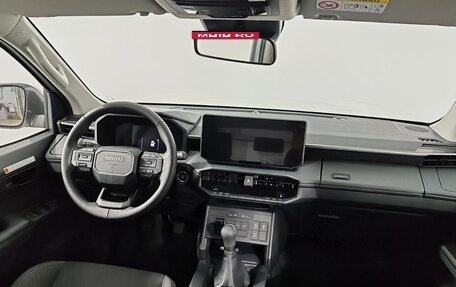Toyota Hilux, 2026 год, 7 440 000 рублей, 8 фотография