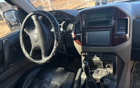 Mitsubishi Pajero III рестайлинг, 2001 год, 650 000 рублей, 6 фотография