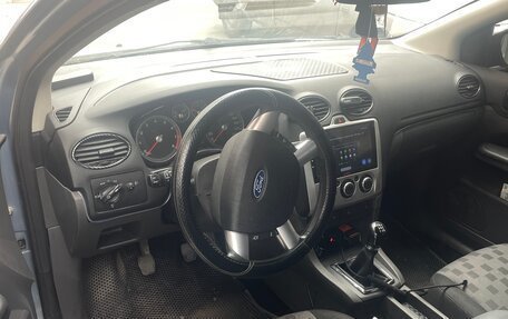 Ford Focus II рестайлинг, 2006 год, 330 000 рублей, 1 фотография