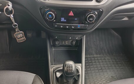Hyundai Solaris II рестайлинг, 2017 год, 1 109 000 рублей, 16 фотография
