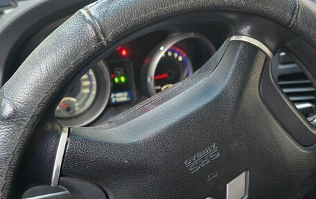 Mitsubishi Pajero IV, 2011 год, 1 900 000 рублей, 7 фотография