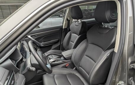 Geely Atlas, 2023 год, 2 095 000 рублей, 10 фотография