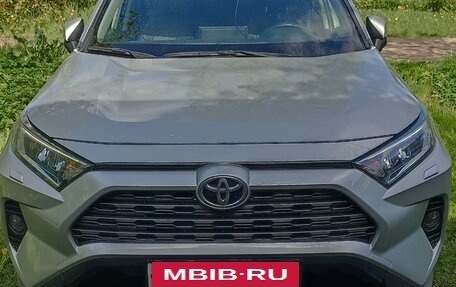 Toyota RAV4, 2021 год, 3 600 000 рублей, 5 фотография