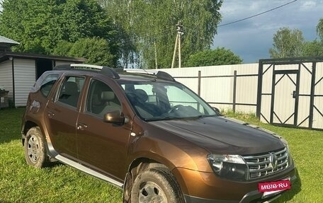 Renault Duster I рестайлинг, 2013 год, 1 000 000 рублей, 2 фотография