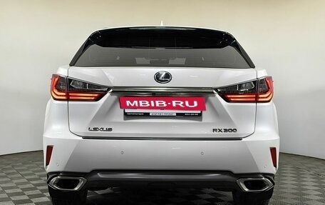 Lexus RX IV рестайлинг, 2018 год, 4 400 000 рублей, 5 фотография