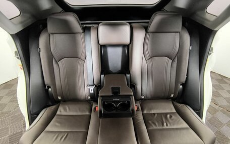 Lexus RX IV рестайлинг, 2018 год, 4 400 000 рублей, 17 фотография