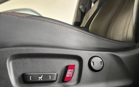 Lexus RX IV рестайлинг, 2018 год, 4 400 000 рублей, 10 фотография