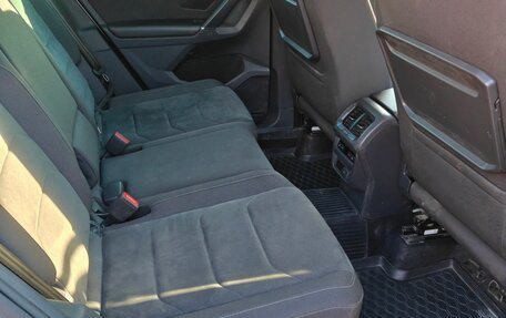 Volkswagen Tiguan II, 2017 год, 2 650 000 рублей, 9 фотография