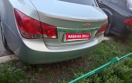 Chevrolet Cruze II, 2011 год, 670 000 рублей, 4 фотография