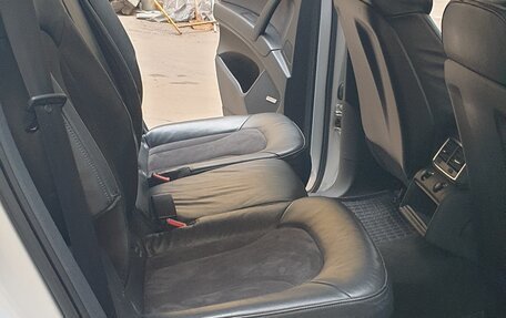 Audi Q7, 2011 год, 2 650 000 рублей, 25 фотография