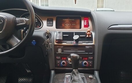 Audi Q7, 2011 год, 2 650 000 рублей, 33 фотография
